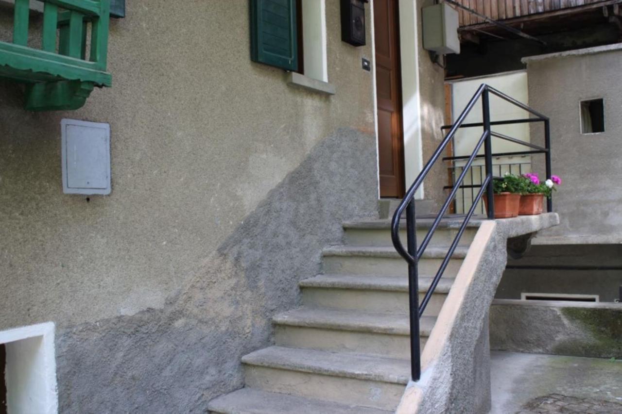 Ferienwohnung Da Soph Introd Exterior foto